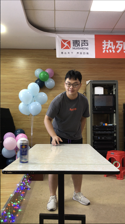 推瓶子4.png